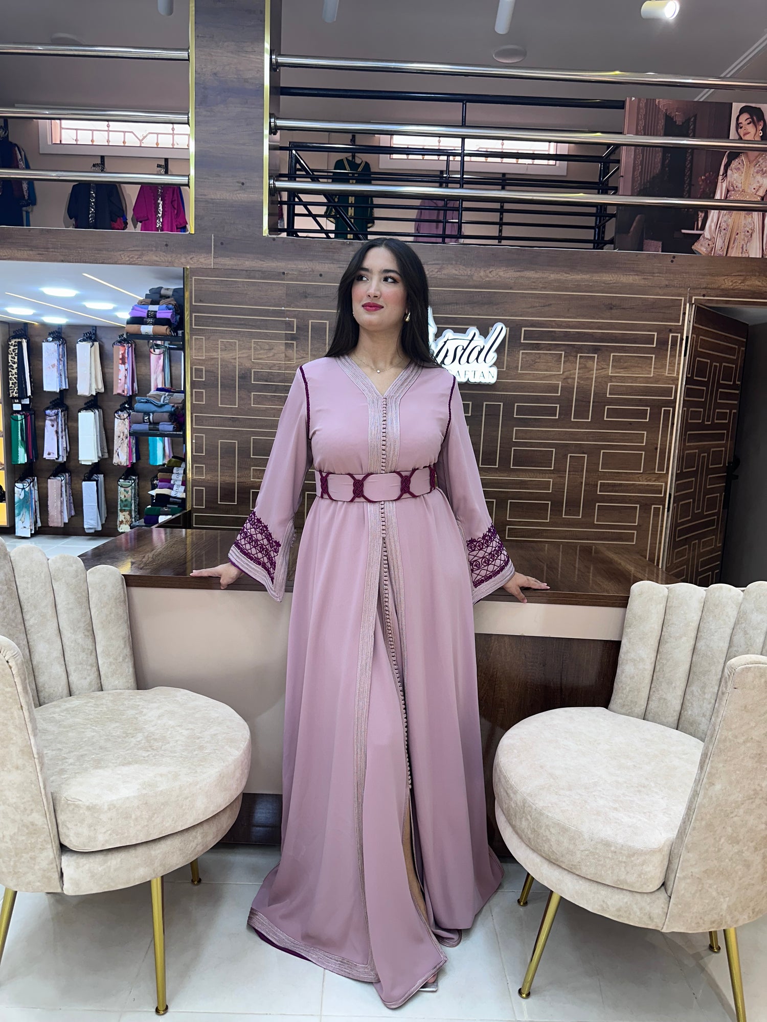 lookbook image shop_this_look_EcLGgQ
