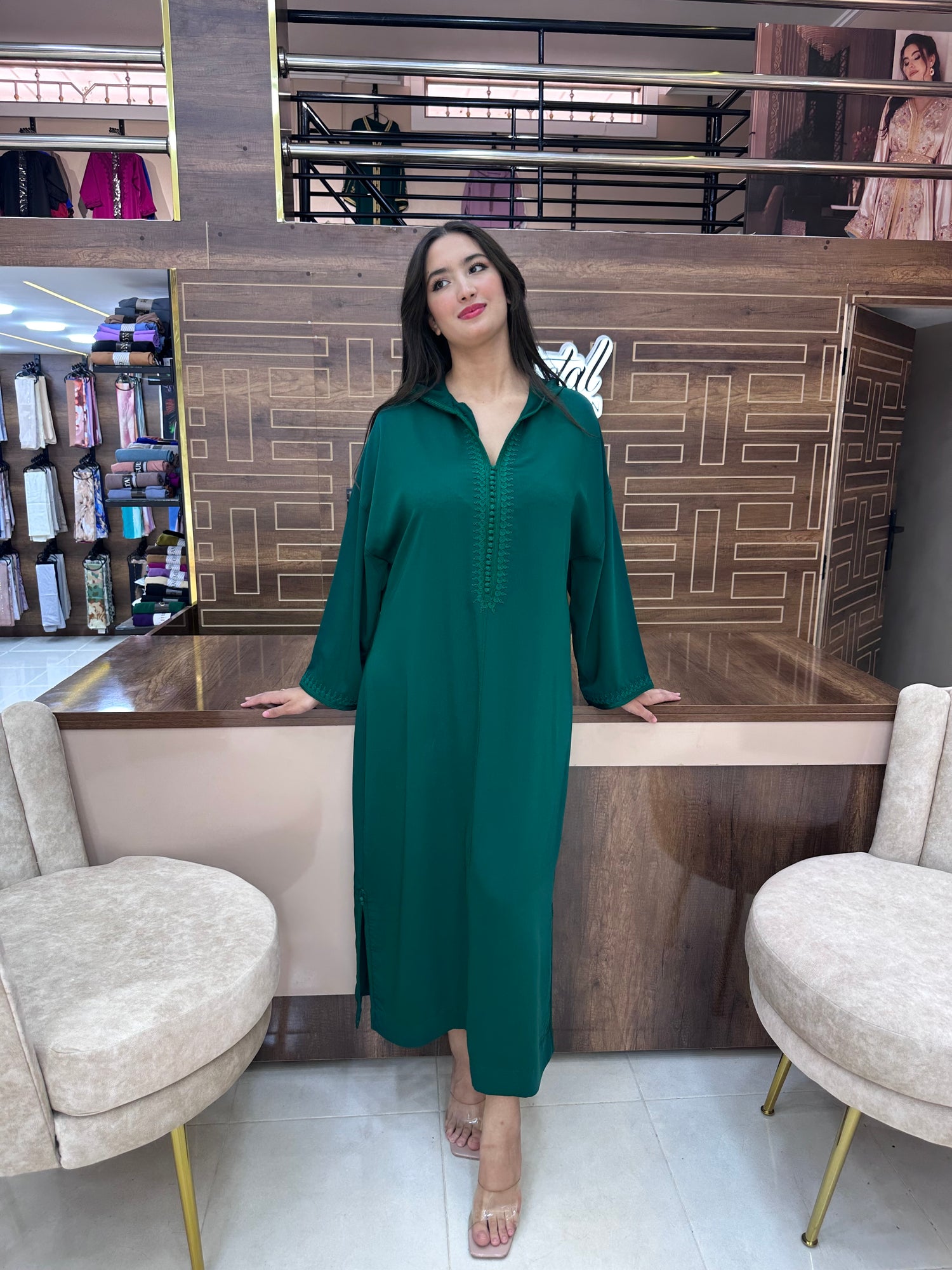 lookbook image shop_this_look_amDhCa